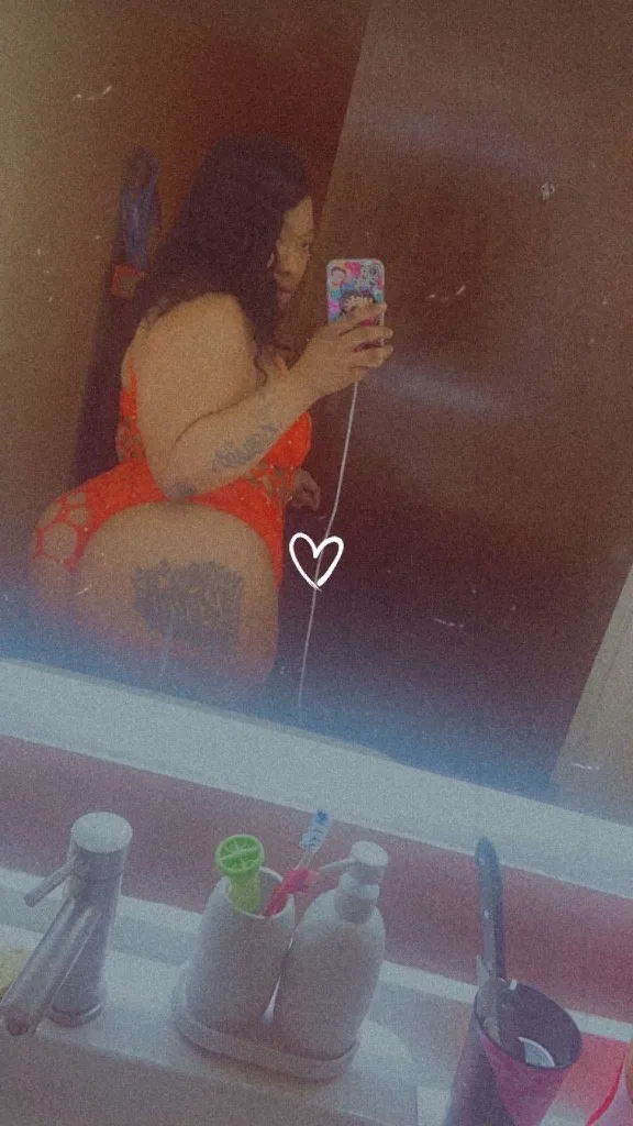bbw ready to play