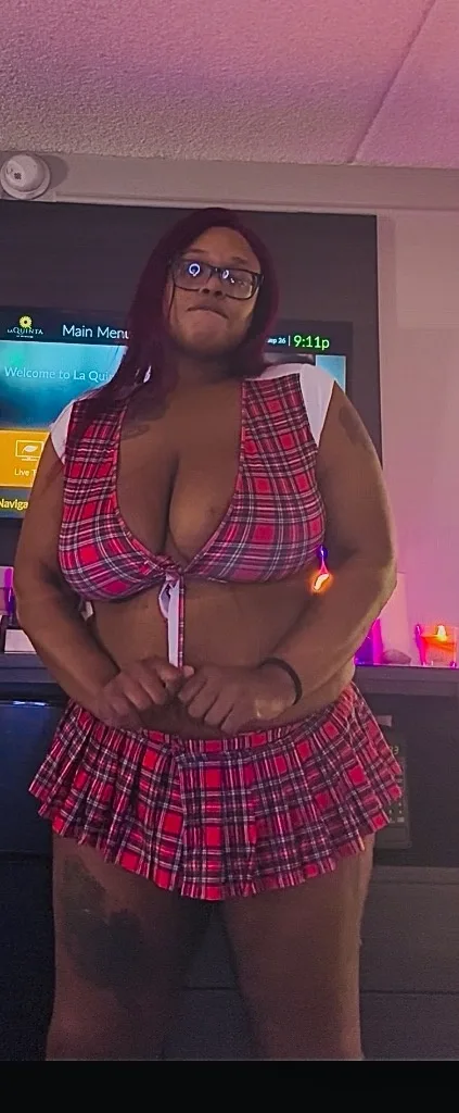 FACE DOWN ASS UP THATS HOW I LIKE IT IM WAITING FOR YOU BABY, LETS PARTY AND HAVE AN UNFORGETTABLE TIME MULTIPLE POP, FETISH,FT LET ME KNOW WHAT YOU WANT AND YOUR WISH IS MY COMMAND Sexy Sta - Photo 3 | Escort in NORTH SAC INCALL