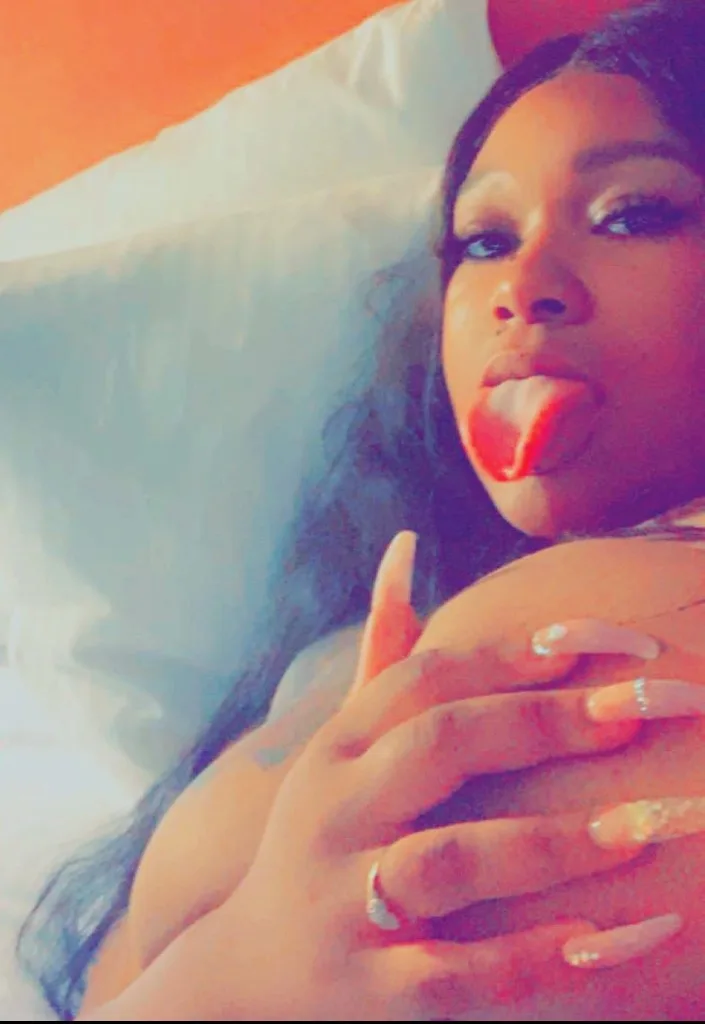 lets have discreet fun - Photo 2 | Escort in Hawthorne