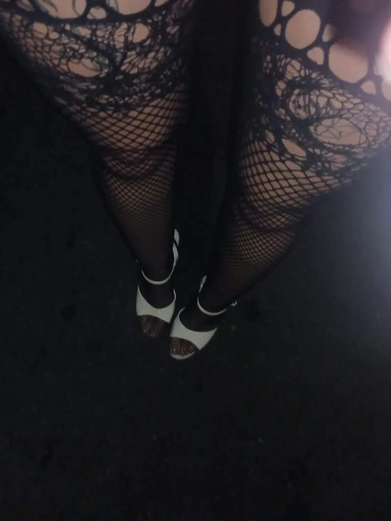 Cum play in the snow - Photo 6 | Escort in La Mesa.