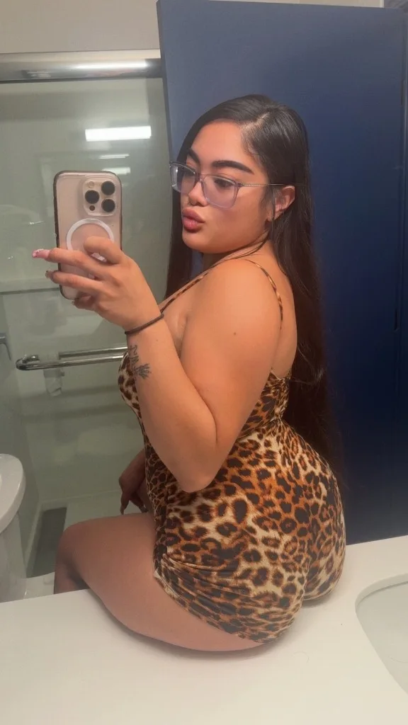 Young mixed foriegn waiting to fufill all your desires - Photo 4 | Escort in San Jose