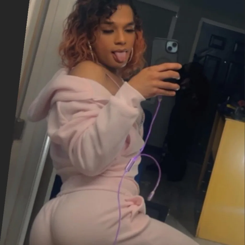 Sweet girl 😉 Tight Clean Pussy🔥Soft Ass🔥 Incall - Outcall - Car Dates 💦Available Now 👀💫