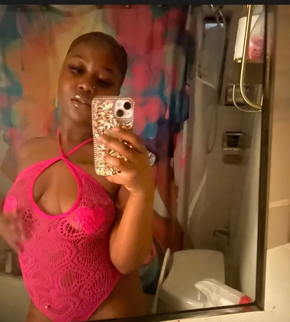 hot n horny ready to play cum play with me fellas🫦 - Photo 5 | Escort in DLTA Inglewood hawthorne marina del Rey LAX area