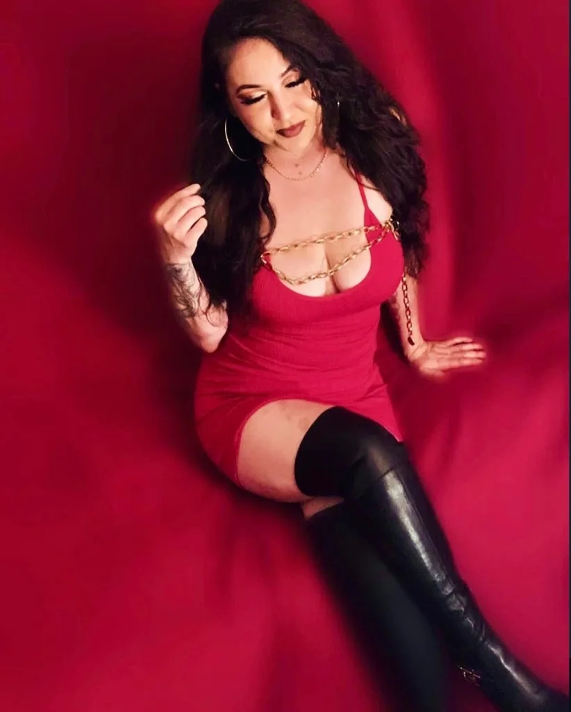 Upscale Busty Tattooed GODDESS‼ THROAT GOAT - Photo 5 | Escort in Lake Merritt