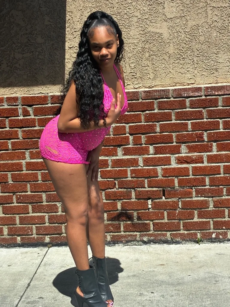 FT SHOWS INCALLS/OUTCALLS 🥰 FETISH QUEEN🤤 - Photo 2 | Escort in All surrounding areas