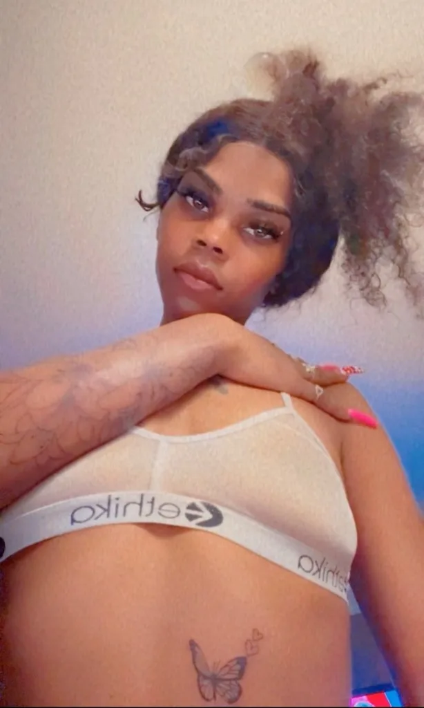 AVAILABLE 24/7 - Photo 2 | Escort in Los Angeles