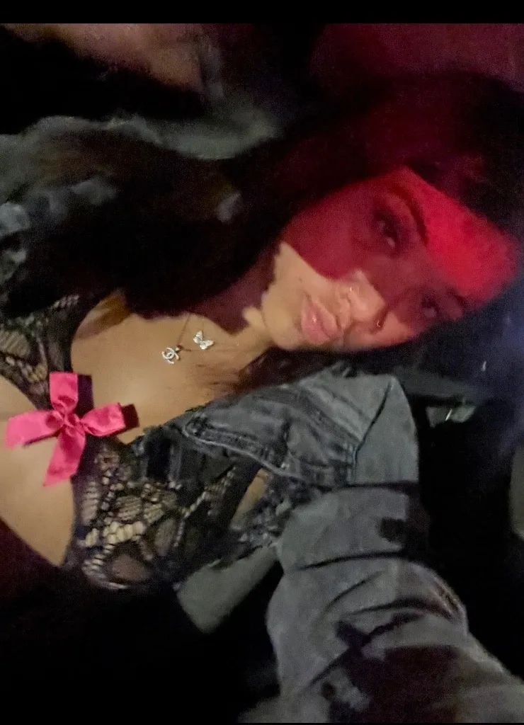 wettt for uuuuu - Photo 11 | Escort in Available outcalls surrounding areas
