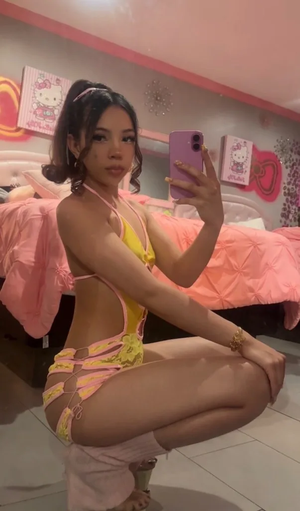 cute and petite looking for a good time (NEW IN TOWN) dont miss out - Photo 3 | Escort in Chandler