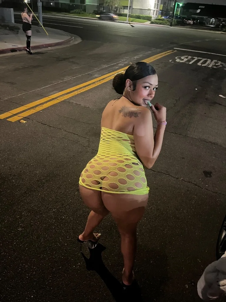 BUENA PARK/ANAHEIM AREA READY TO PLAY - Photo 4 | Escort in Orange County