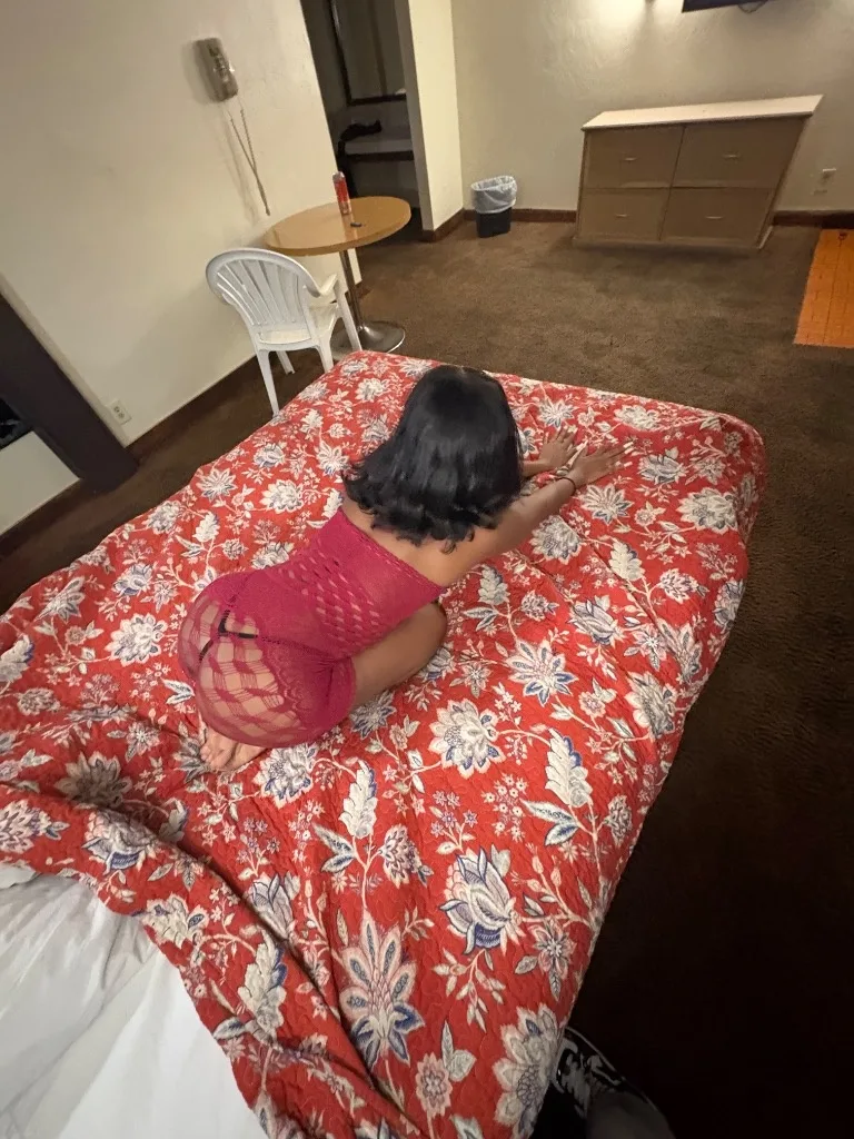 $100 Qv Special - Photo 3 | Escort in Longbeach blvd