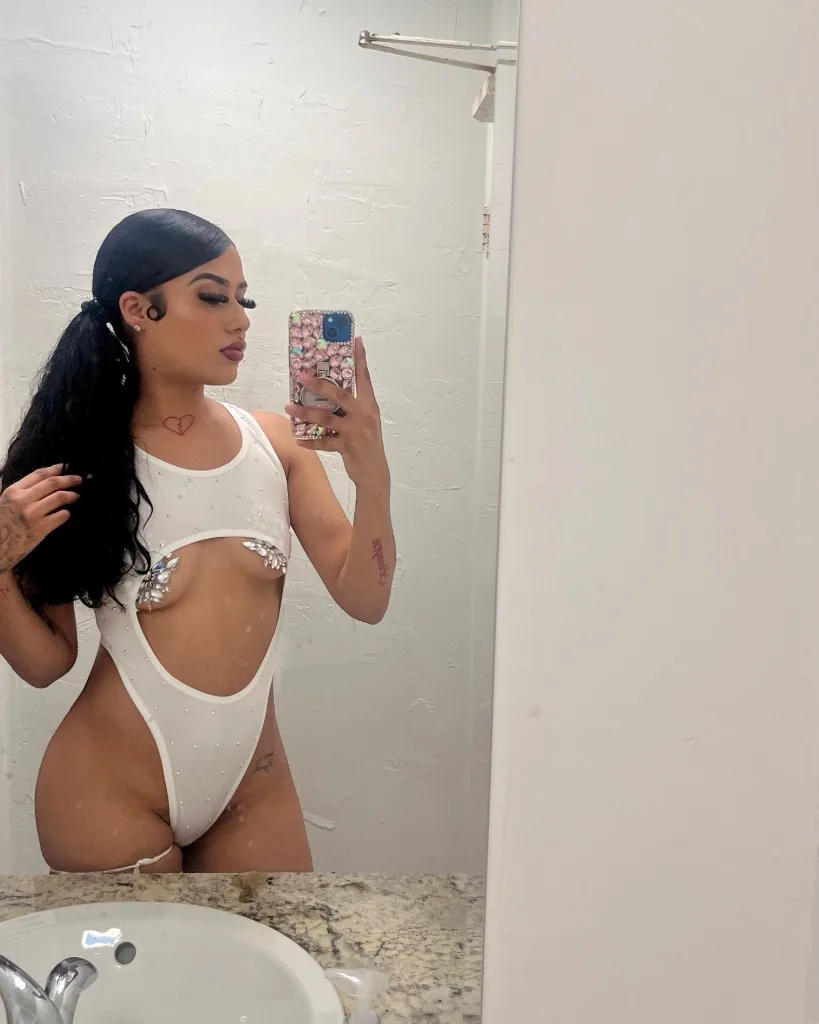 NEW LATINA IN TOWN - Photo 3 | Escort in Oakland