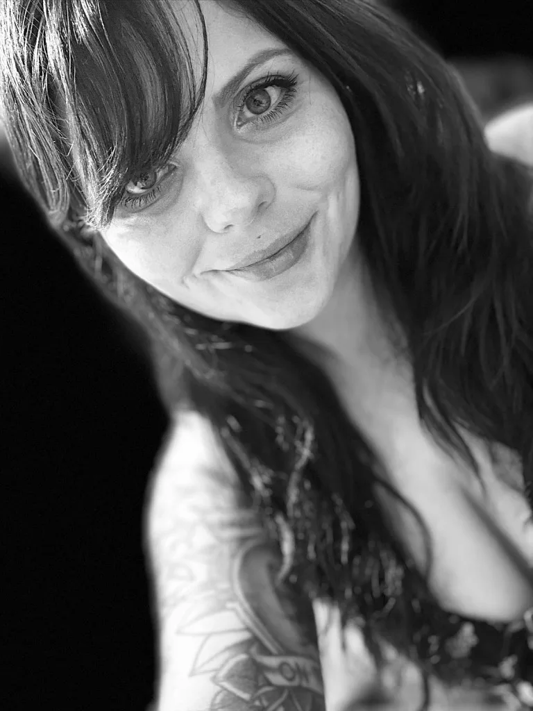 STEViE KNOXX AVAiLABLE NOW - Photo 4 | Escort in Outcall- Phoenix