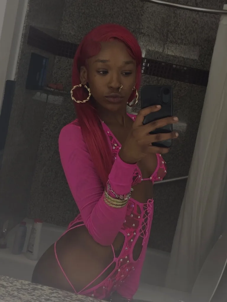 BELLFLOWER INCALLS W/ MOLLYTHECUMCOLLECTOR🙈👅💦 Tiny frame 🫢, big temptation🥵creamy little slut! ready to fuck 24/7💦SERIOUS INQ. ONLY!!!