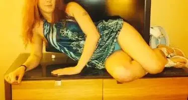 Red Head Rock Star Damn Im Good! In/Out By Appt 24/7 Party With A Rock Star Tongue - Photo 2 | Escort in In