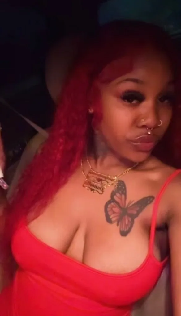 Available in the Oakland for OutcallsCar fun Available 24/7Just a pretty baddie ready to have fun🤧 - Photo 3 | Escort in San Leandro