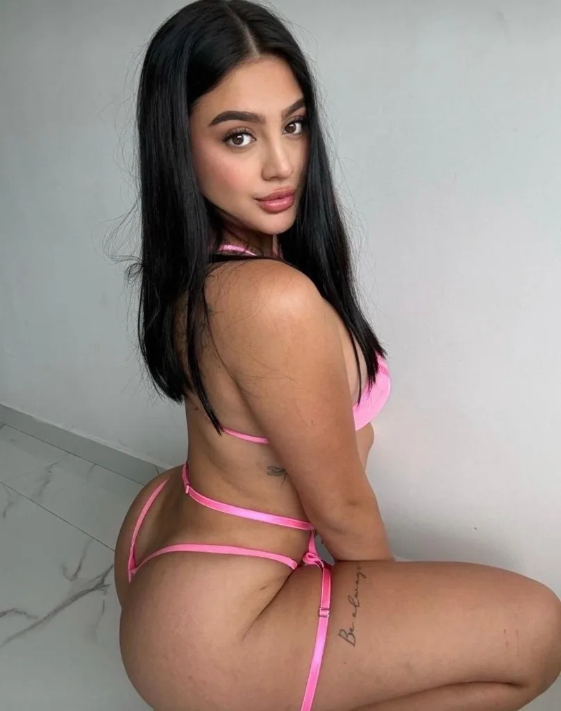 🥰 Sweet as sugar, flirty by nature… got a sweet tooth - Photo 2 | Escort in San Diego