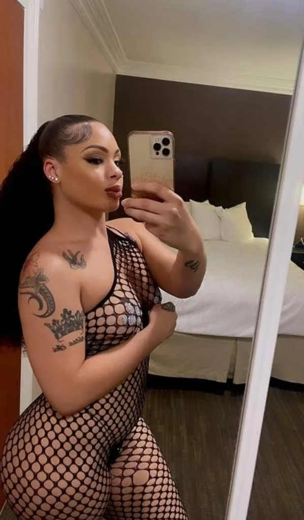 BEST FACETIMESHOWS INCALLS/OUTCALLS AVAILABLE - Photo 6 | Escort in Sunnyvale