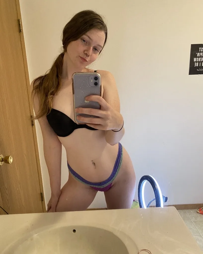 Sexy Latina queen Available for Hotel/Motel sex Fun INCALL/Outcall Carfun, PartySoft BoobsJuicy Pussy/Clean Pussy Available 24/7 - 25 - Photo 2 | Escort in San Francisco