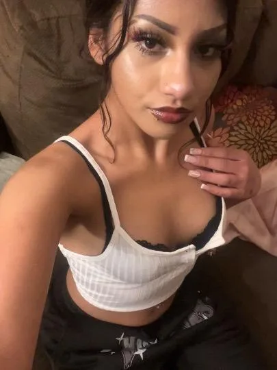 QueenMarie Escort Mesquite - 24 - Photo 8 | Escort in 100 E Santa Clara St