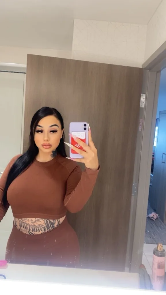NEW SPICY MAMIIII TIGHT WET JUICY PUSSY COME PLAY IN THE BED WITH ME PAPI MAKE ME MOAN INCALL DEALS - Photo 3 | Escort in South Central
