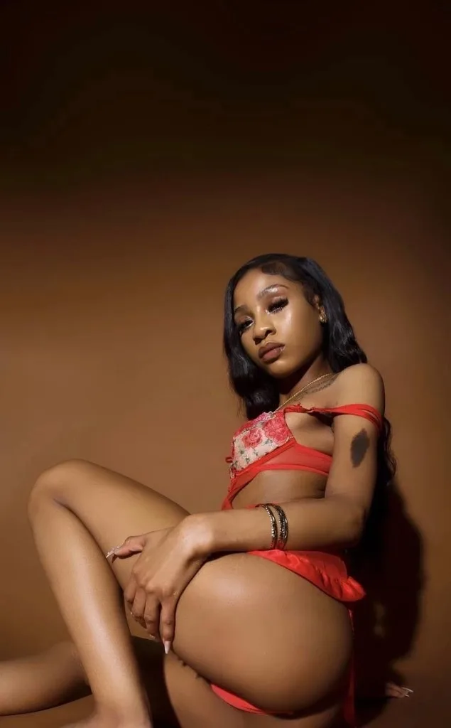 brownskin baddie - Photo 4 | Escort in All surrounding areas