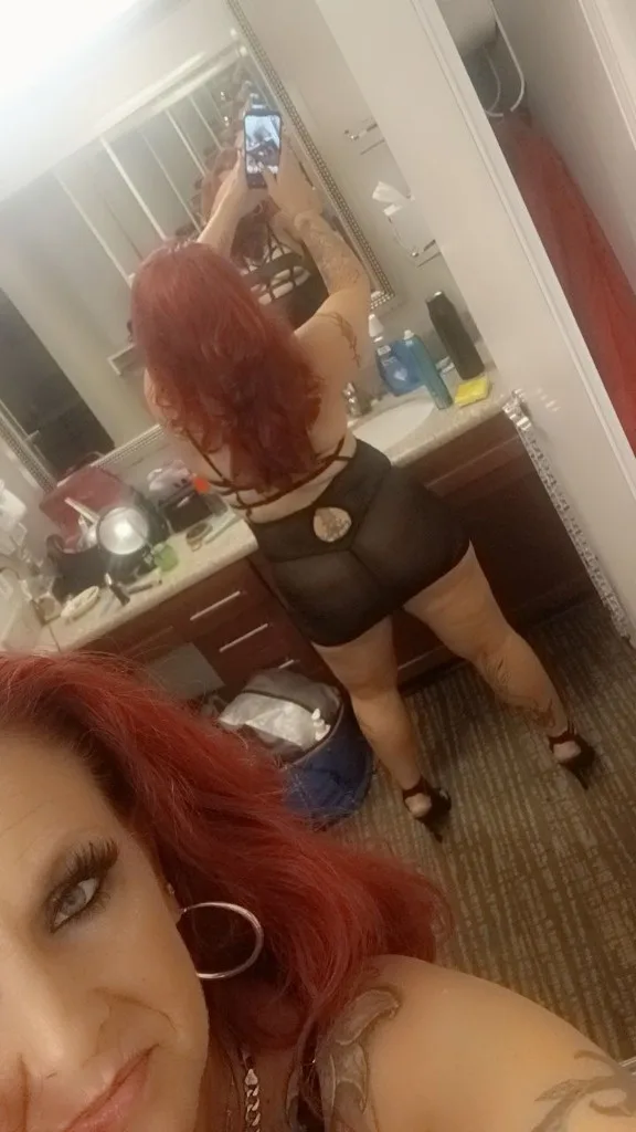 Late Night Fun Tuesday night specials what's up - Photo 9 | Escort in Phoenix