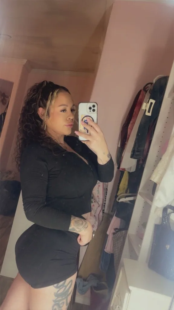 sexy latina - Photo 2 | Escort in Bakersfield