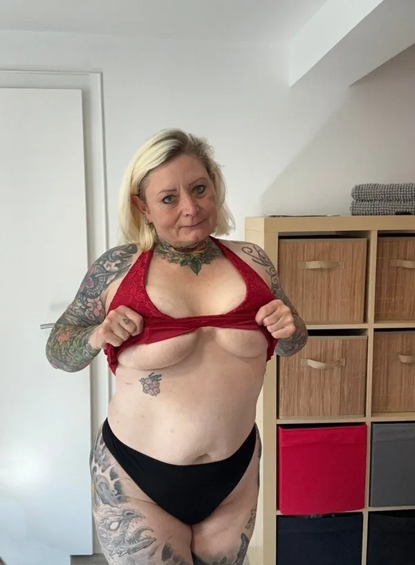 🥰Upscale Premium 50yo Mixed BaddieSuper Curvy Your Favorite Tattoo Girl Backe in townDeposit is required to secure your booking🥵BBJ and Bare Raw Cim and Full Service SpecialSuper Kinky and Hot - Photo 5 | Escort in Redding