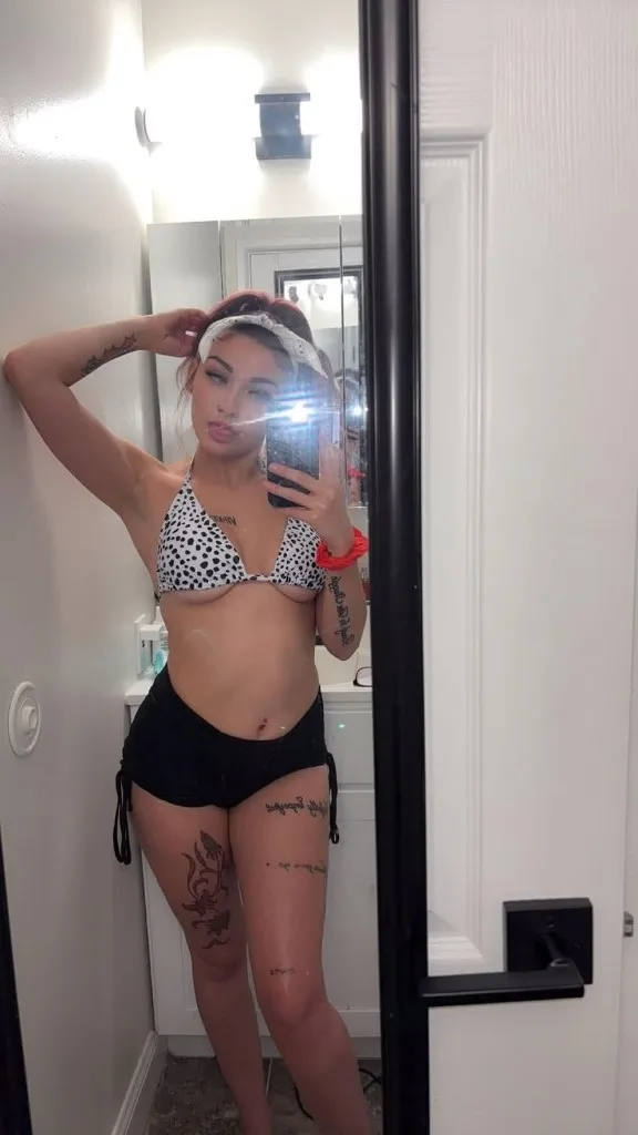 Hey honey i am available now for party and play come play with me - Photo 6 | Escort in Birmingham