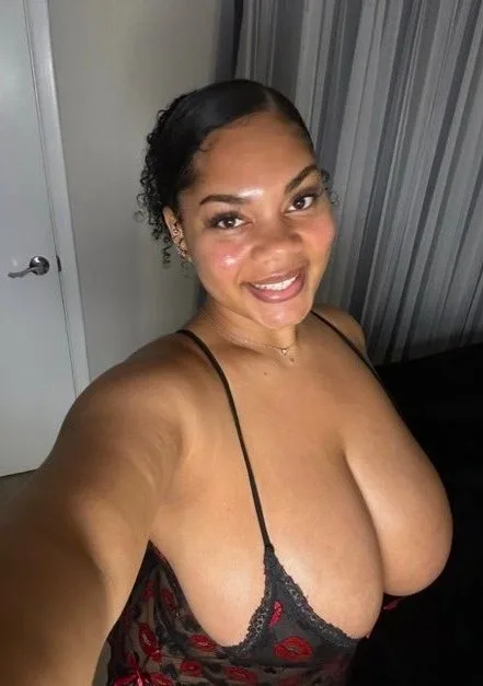 Sweet Sexy Ebony GirlJuicy PussySPECIAL SERVICE FOR ALLIncallOutcallCarfun,PartyFt shows/Content SellProvide VIP ServiceAvailableDay/Night 24/7 - Photo 3 | Escort in Los Angeles