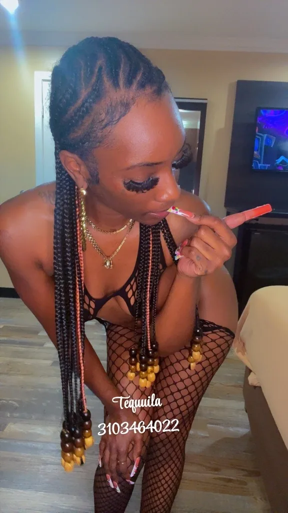 JUICYFT SHOWS buy my CONTENT - Photo 6 | Escort in Normandie