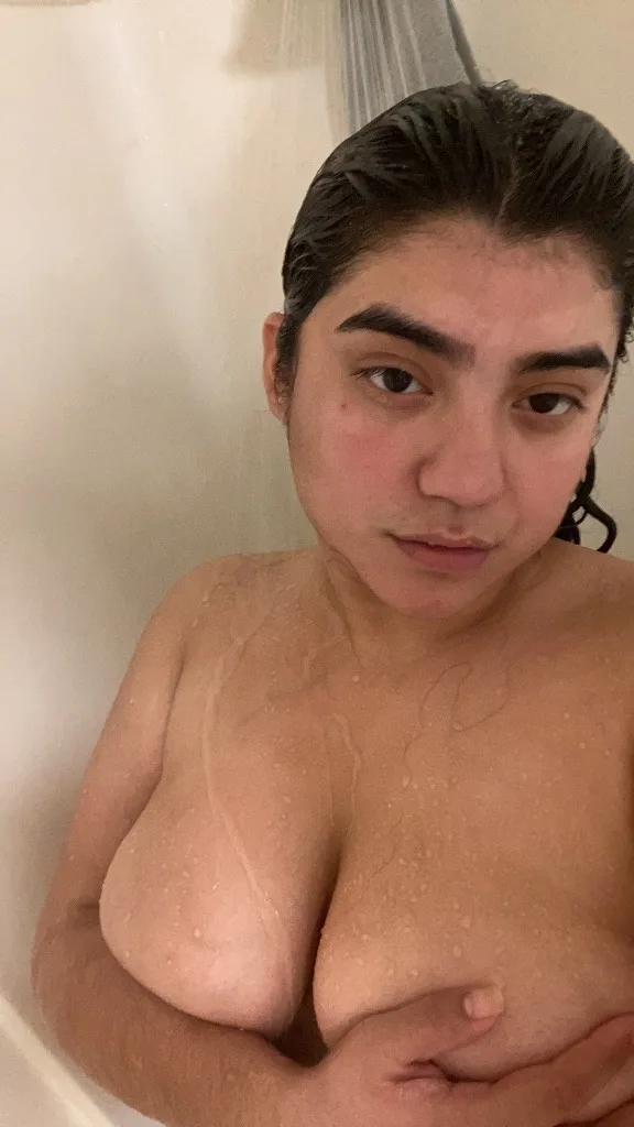 Thick Sexy Latina