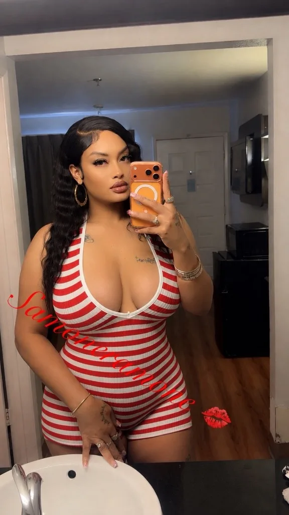 lets hook up 🥰 outcalls - Photo 3 | Escort in Your place