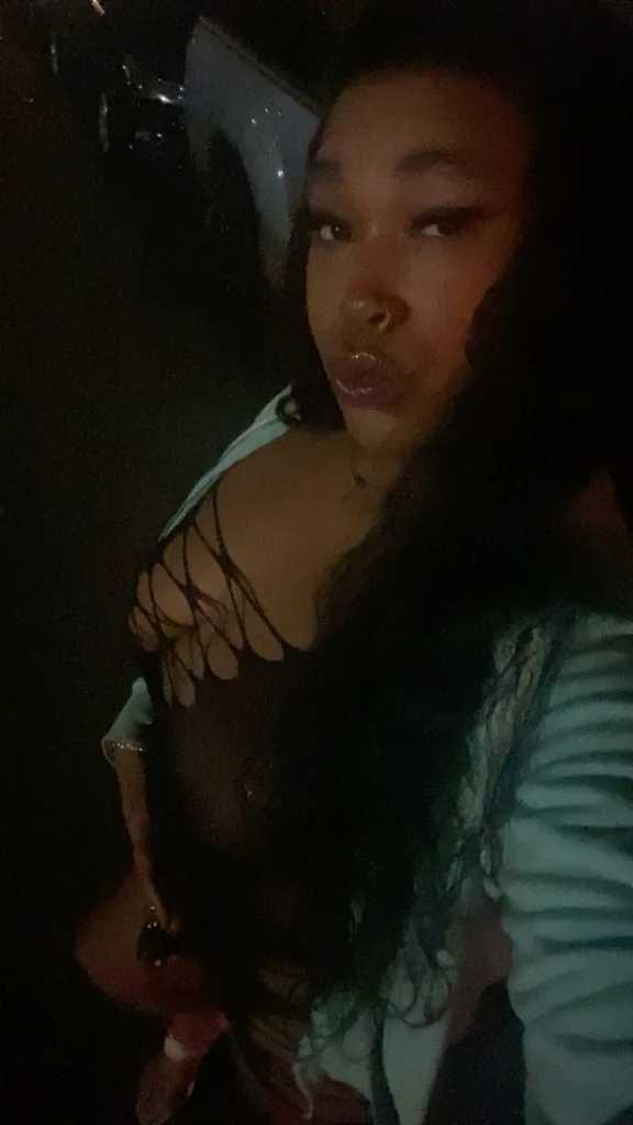 DEEP THROAT AND JUUICY PUSSY TO MATCH OUTCALLS & Car Dates 24/7 - Photo 4 | Escort in Los Angeles