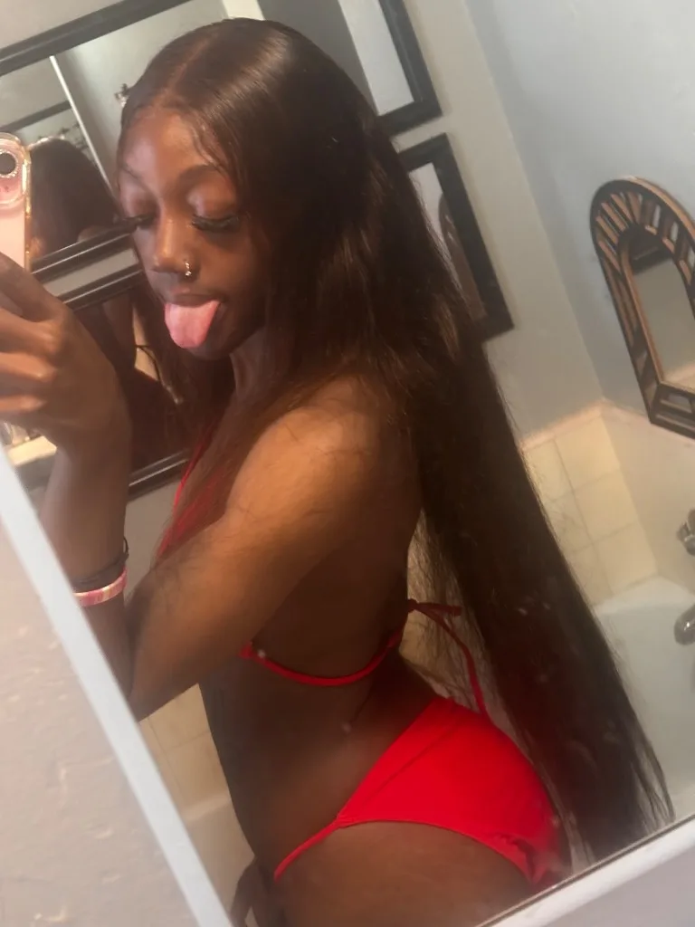 🍑TIGHT YOUNG CHOCOLATE💦✨😍AVAILABLE FOR CONTENT 💦