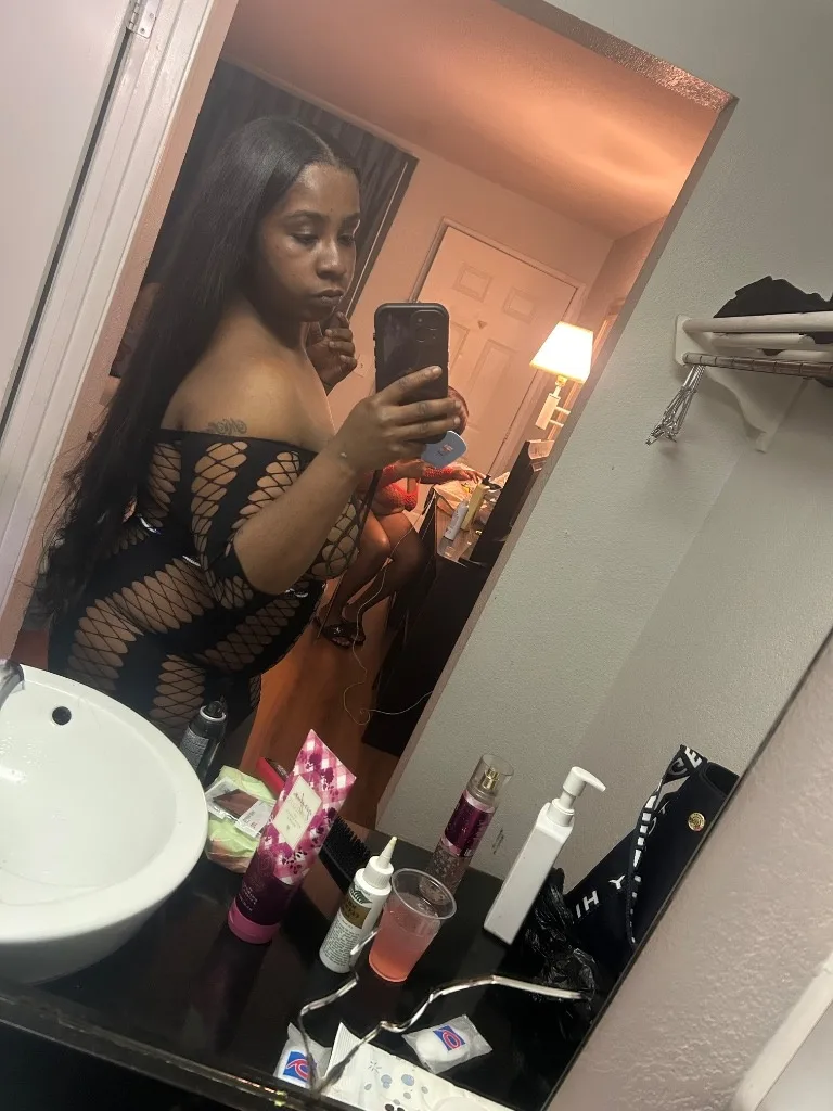 soak and wet - Photo 2 | Escort in Inglewood Hawthorne Gardena