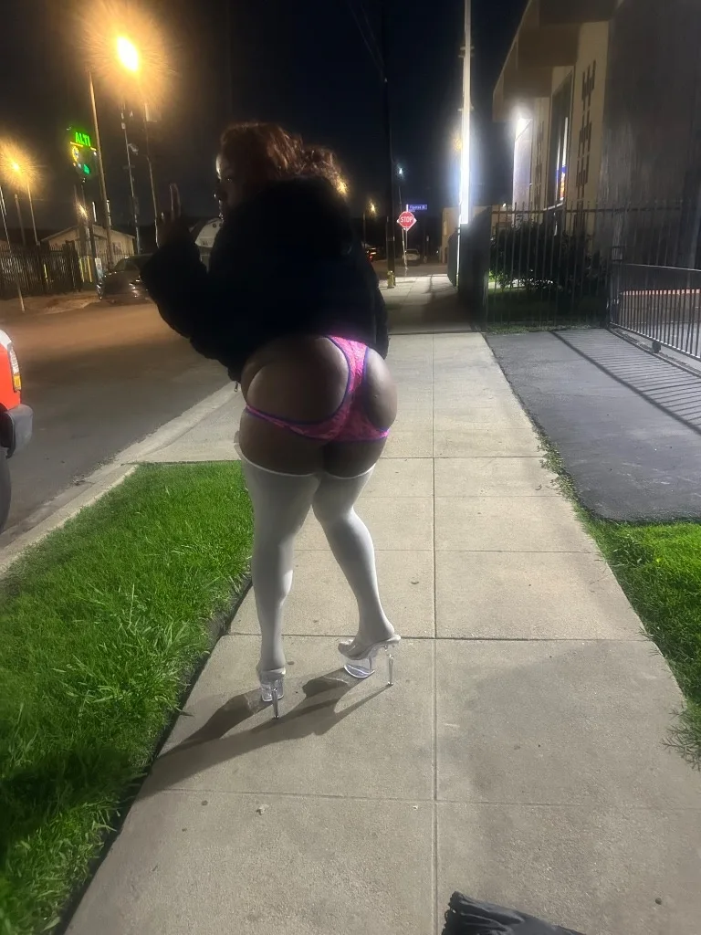 soak and wet - Photo 3 | Escort in Inglewood Hawthorne Gardena