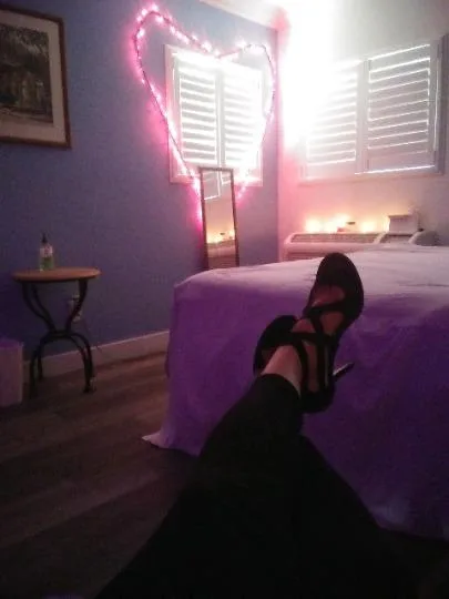 OUTCALL2/UBackINTOWNLET'S ROCK &ROLLDON'TGETSCAMMEDNOGIFTCARDS️NODEPOSIT ️LATINA MAMASITA BEAUTIFUL FACE FUN ATTENTIVE SEXY MAMASITA MILF 🇮🇹 - Photo 9 | Escort in Outcall All Orange County All Los Angeles