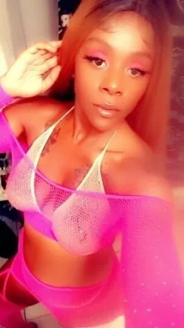 🫅Miss SweetSinnamon🫅 - Photo 2 | Escort in Emeryvill