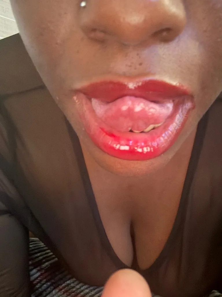 chocolate bombshell new2the area come check me out