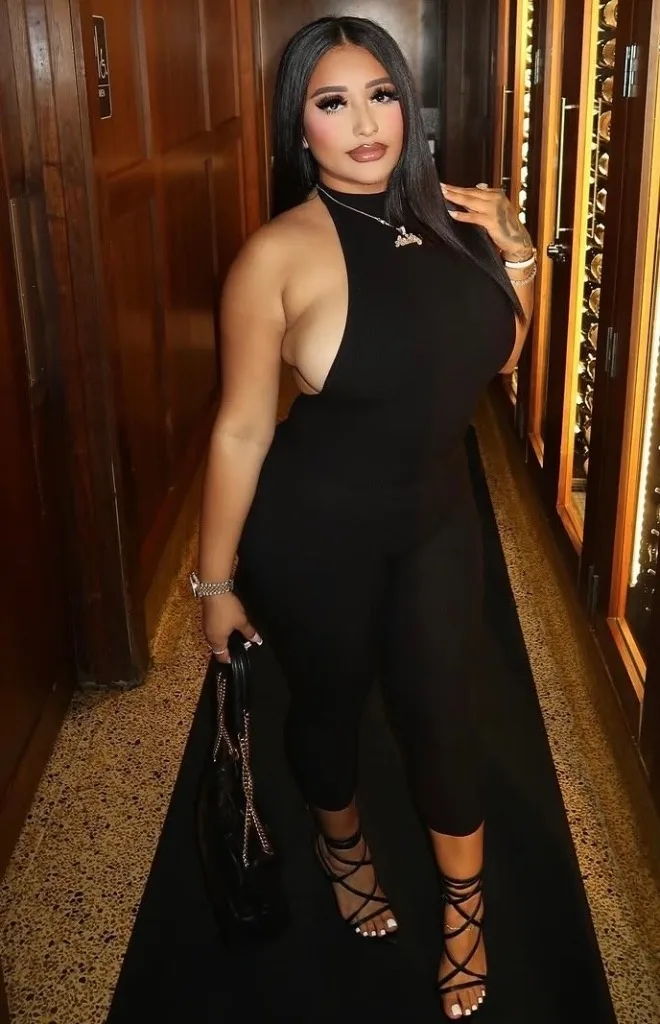 Elegant Punjabi Indian Companion - Photo 2 | Escort in Sacramento