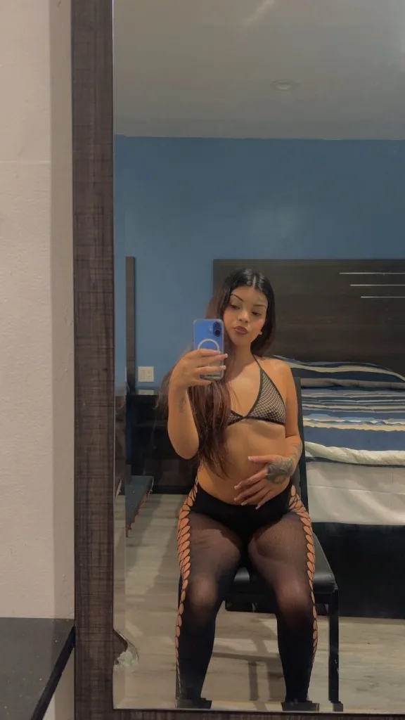 Filipina mami Greek freak - Photo 3 | Escort in Phoenix