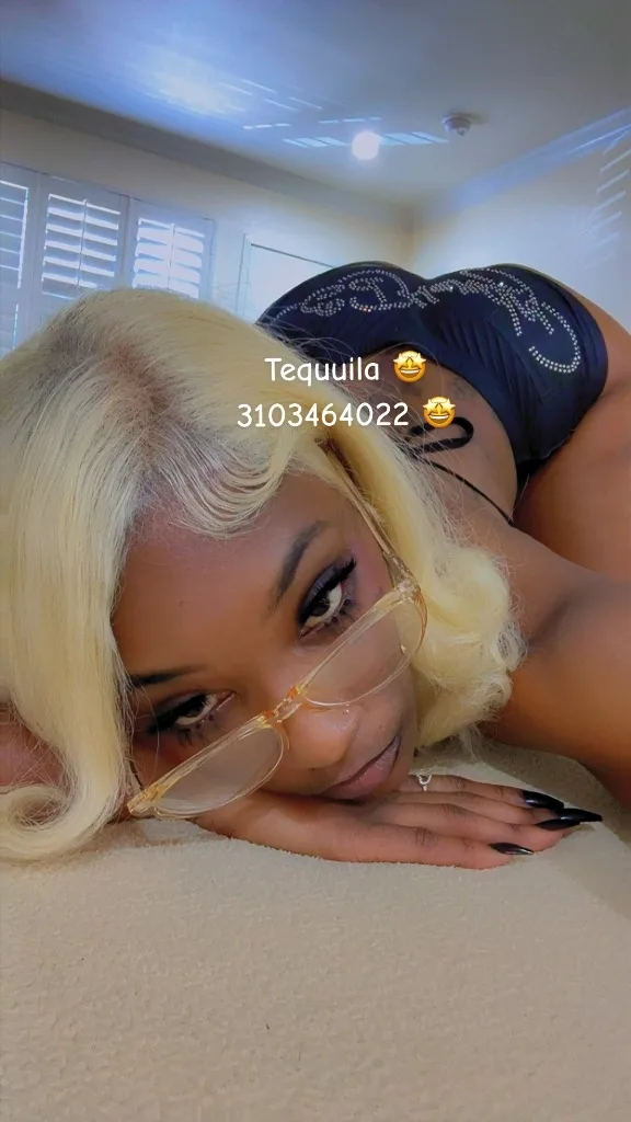 GARDENA iNCALL BLONDE BOMBSHELL🤩 new pics look at my reviews CUM get your KING TREATMENT🤩 sexy juicy booty ball drainer - Photo 2 | Escort in Gardena😍