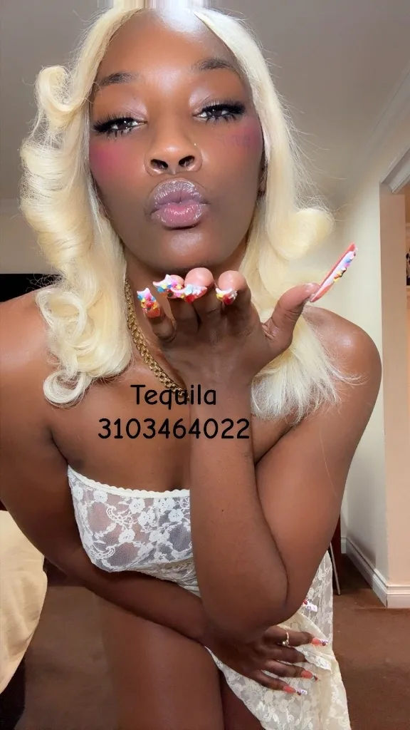 GARDENA iNCALL BLONDE BOMBSHELL🤩 new pics look at my reviews CUM get your KING TREATMENT🤩 sexy juicy booty ball drainer - Photo 10 | Escort in Gardena😍