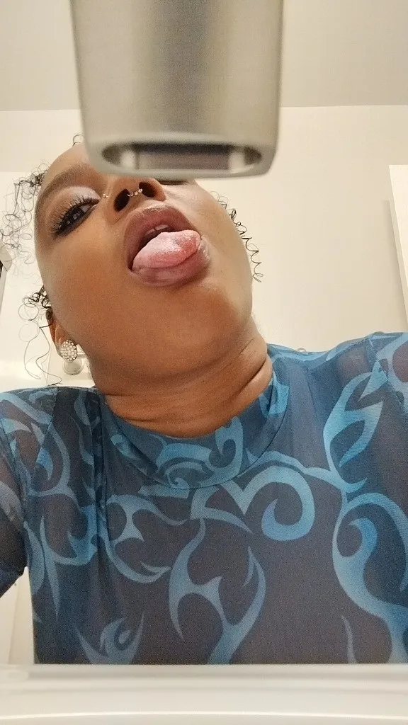 OUTCALLS ONLY - Photo 5 | Escort in San Leandro