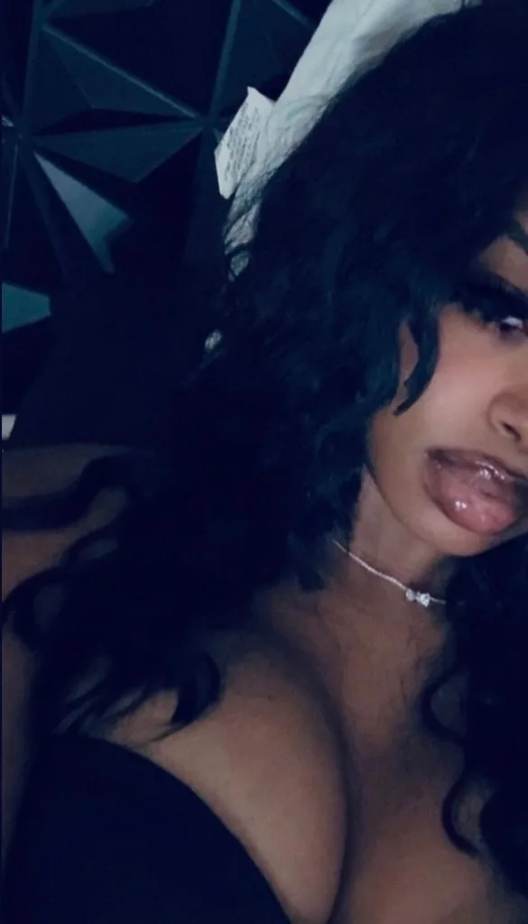 𝒴𝑜𝓊𝓇 𝒻𝒶𝓋𝑜𝓇𝒾𝓉𝑒 𝓉𝑒𝓂𝓅𝓉𝒶𝓉𝒾𝑜𝓃 Wet dripping sweet pussy ready to grip u - Photo 2 | Escort in Sacramento