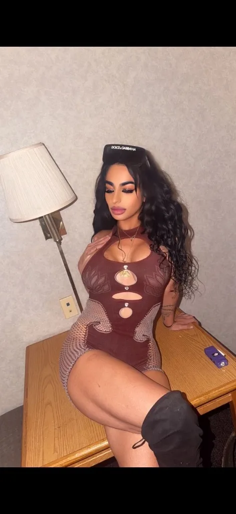 H0t GirL ALERT !!!****pretty & from born and rasied DUBAI****Arab queen full breed ... hi classhigh top-tier CAR DATE . incalls. October special deal only for this month.!!! - Photo 9 | Escort in All of San Diego