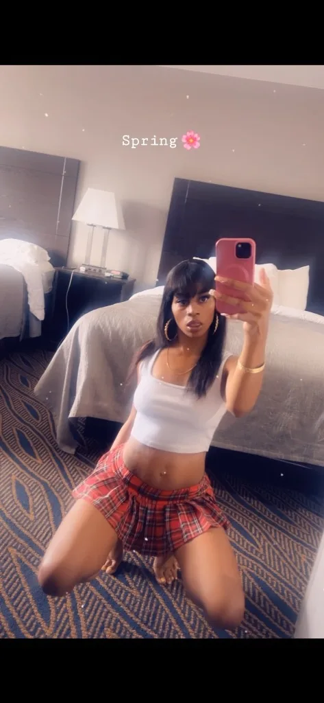 🍑💦Mixed Petite Ebony Available NOW💦🍑