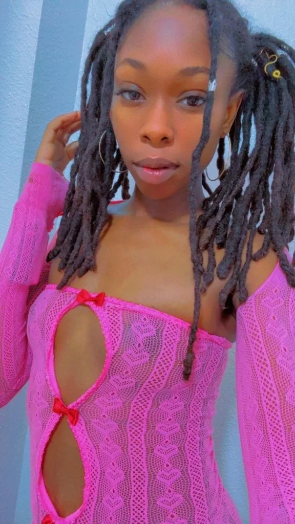 beautiful Goddess sweet slut