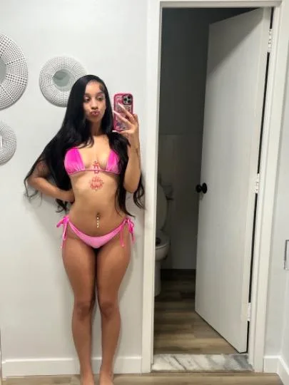 DOMINICAN BARBIE 🇩🇴 - Photo 10 | Escort in Hollywood